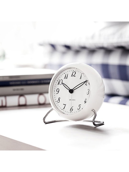 Rosendahl Arne Jacobsen настольные часы, белый