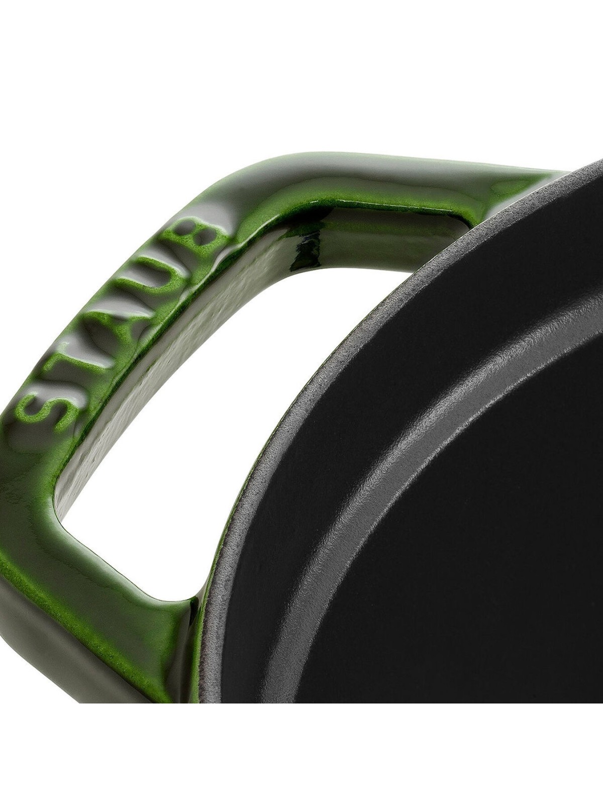 Staub овальная кастрюля чугунная 29 cm/4,2 л