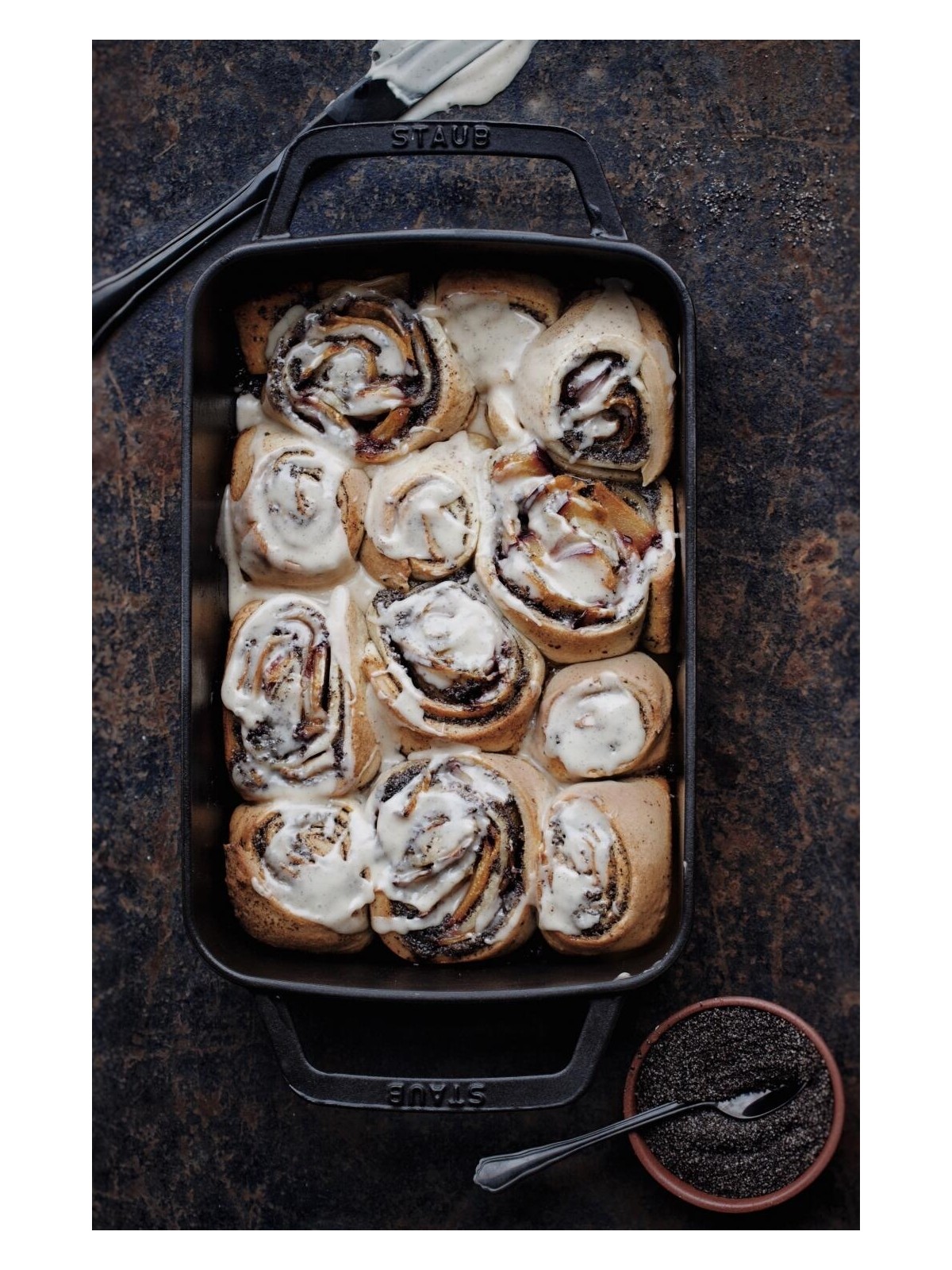 Staub форма чугунная 30x20 см/3,15 л, черный