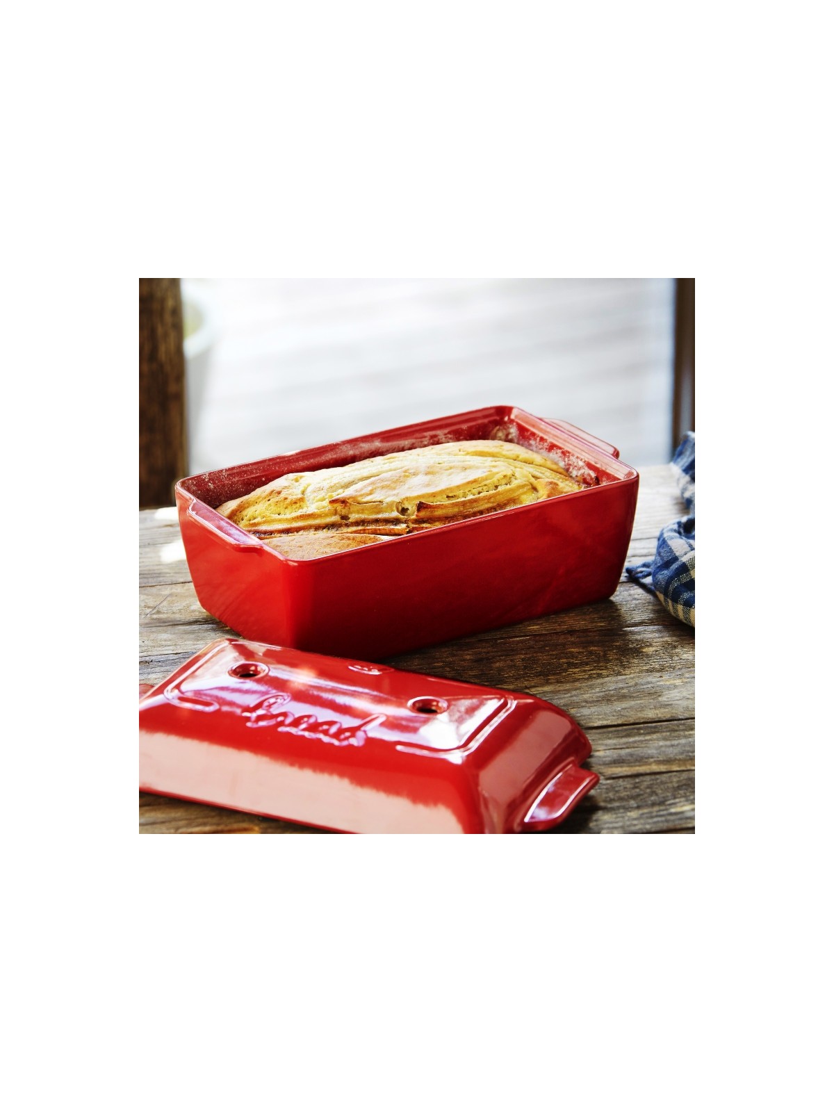 Emile Henry leivavorm kaanega 2,2 l