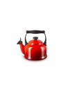 Le Creuset Traditional Kettle