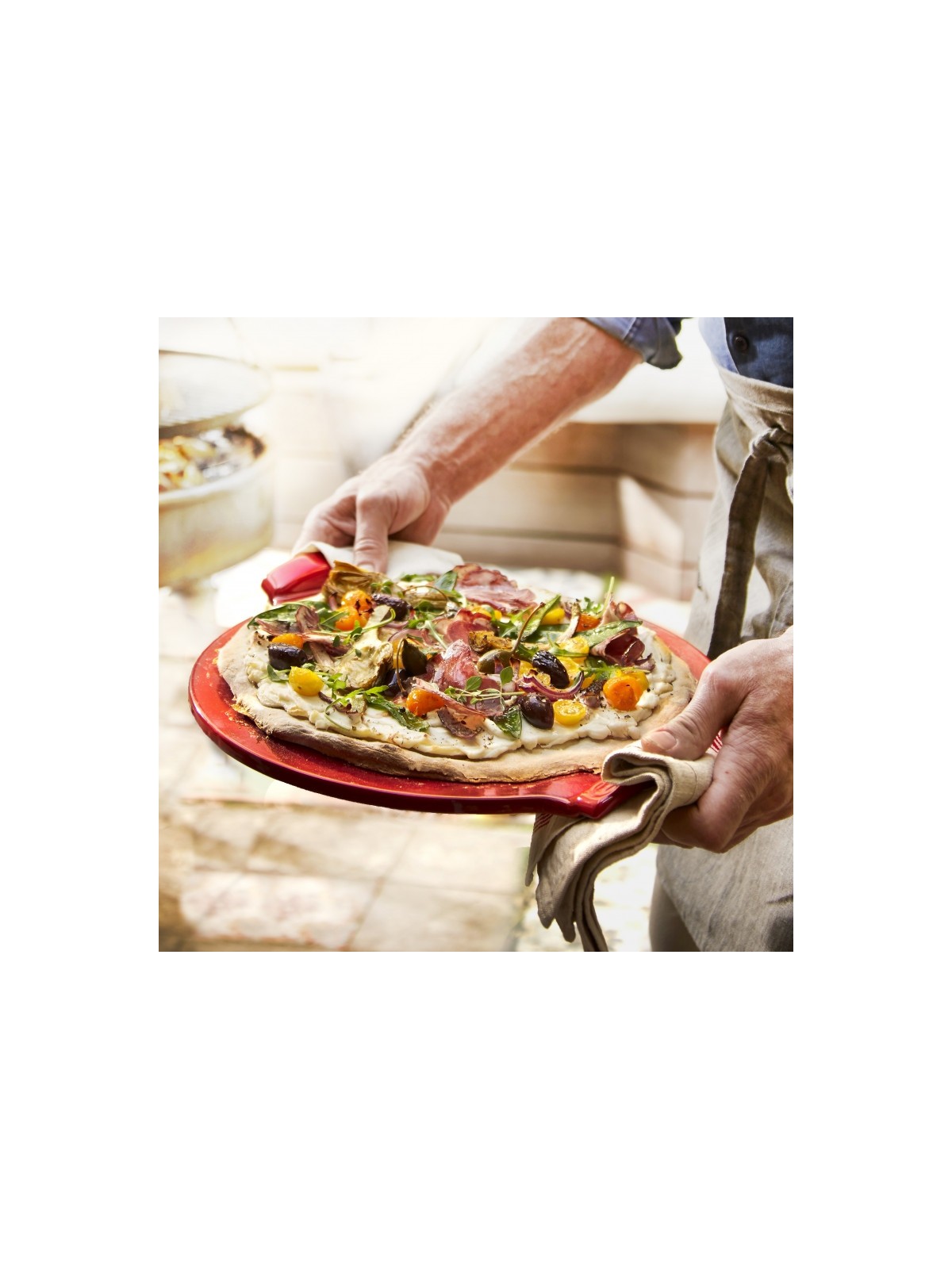 Emile Henry Smooth Pizza Stone 37 cm