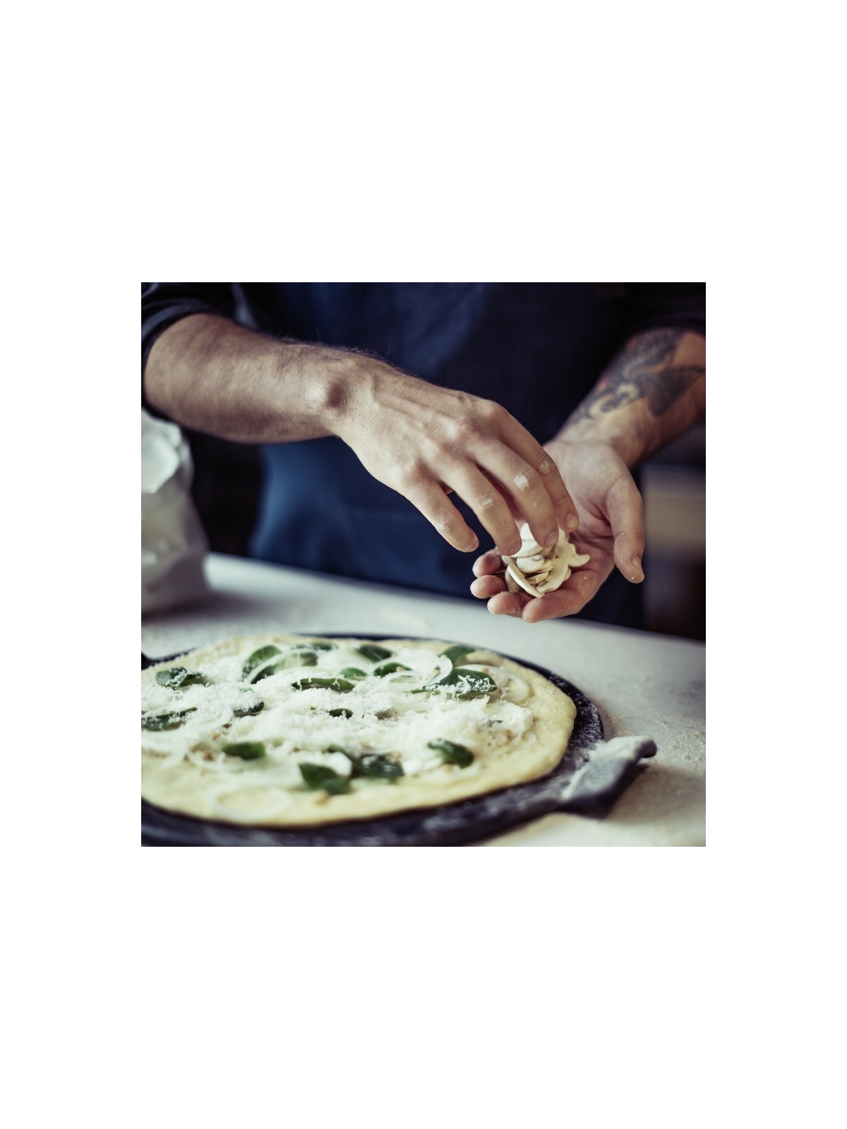 Emile Henry Smooth Pizza Stone 37 cm