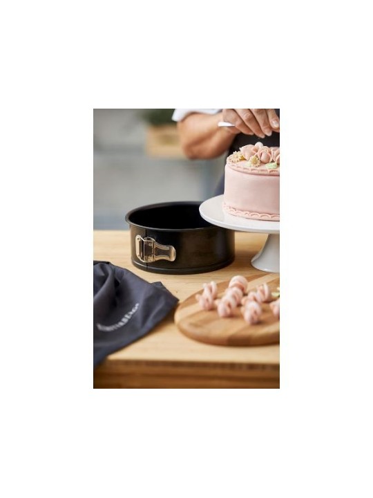 Blomsterbergs Cake tin