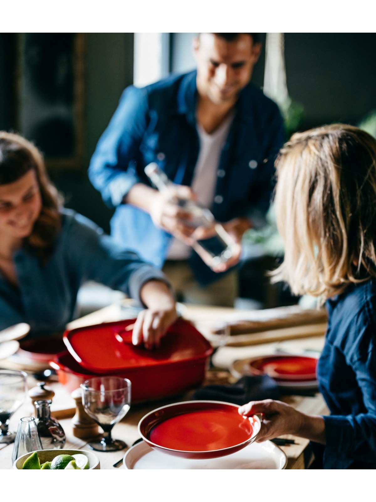 Emile Henry Forma cepeškrāsnīm Ultime ar vāku 36x23 cm