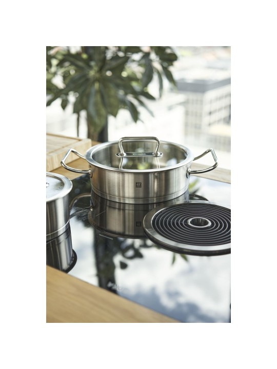 Zwilling Pro Serving Pan
