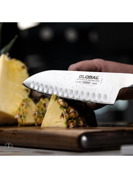 Global Santoku нож 18 cm, с полостями