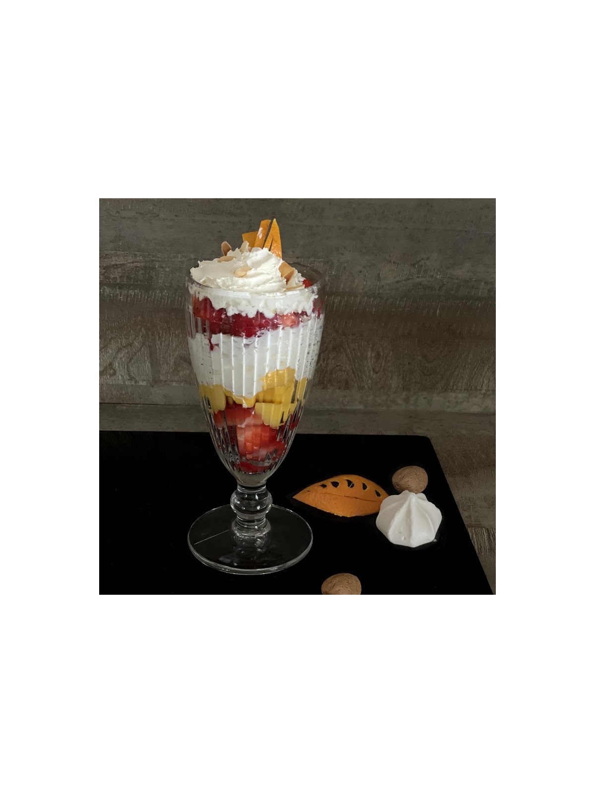 La Rochére Antillaise Stemmed Ice cream cup