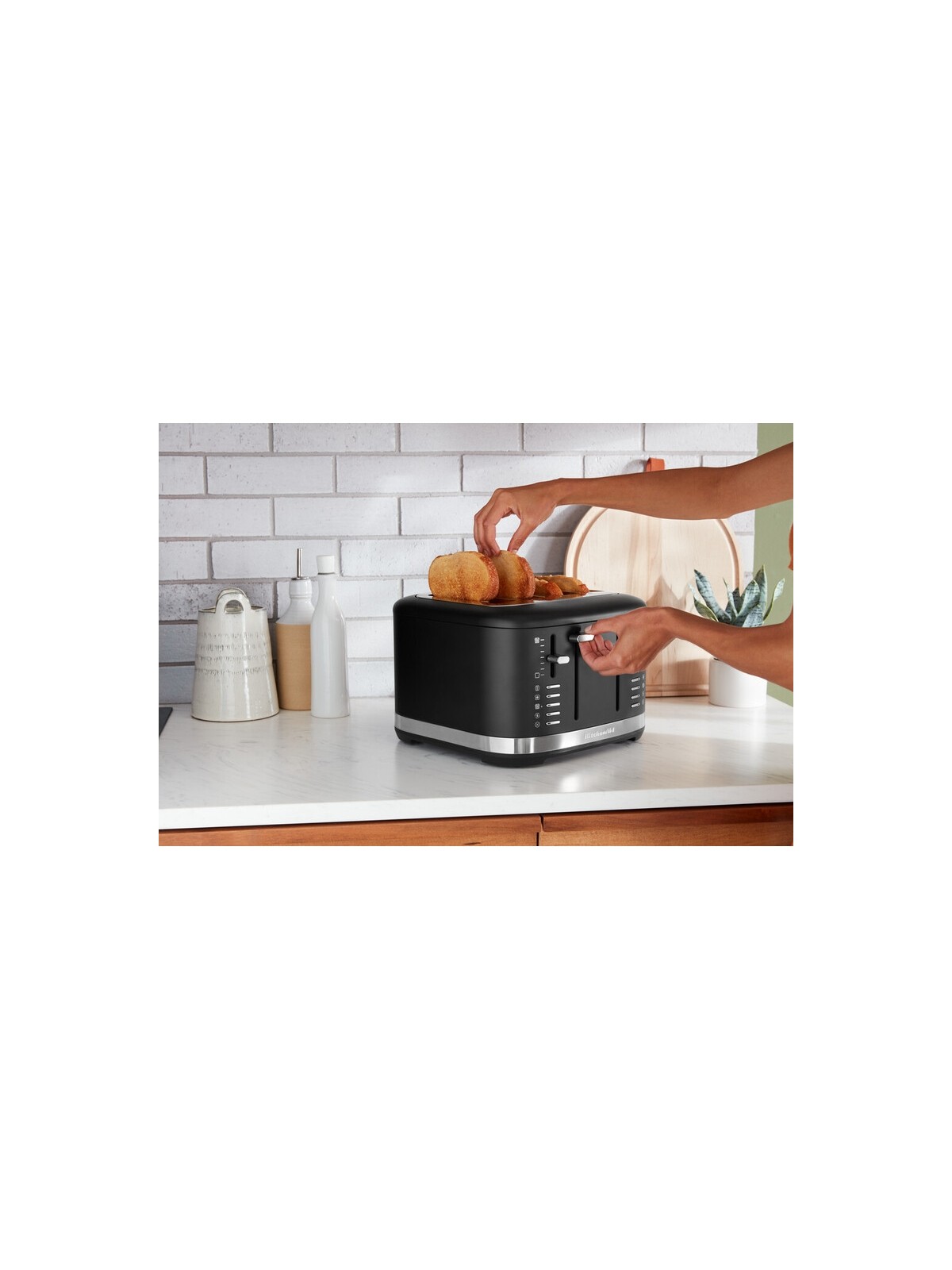 KitchenAid 4 slice Manual Control Toaster