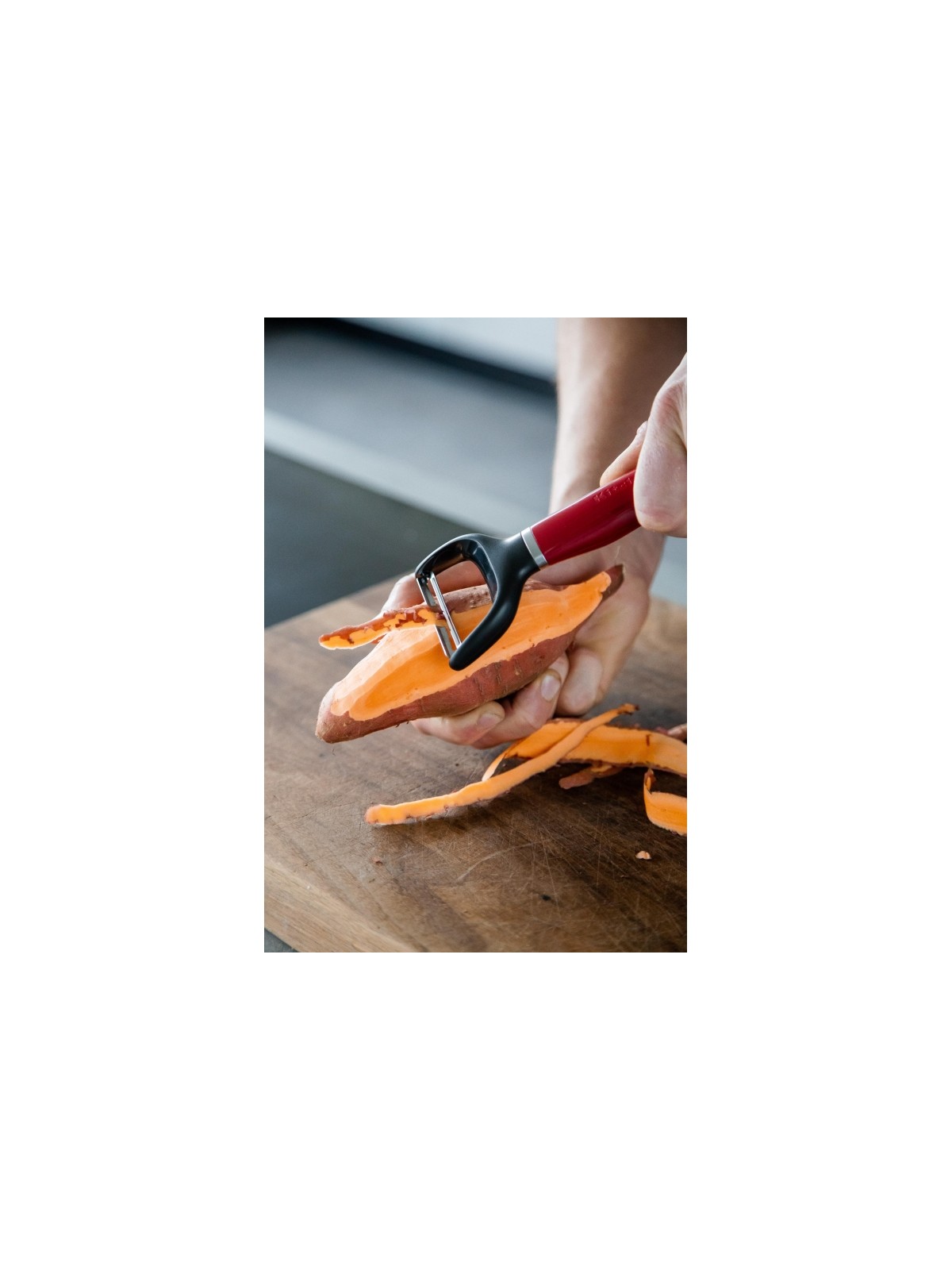 KitchenAid dārzeņu mizotājs