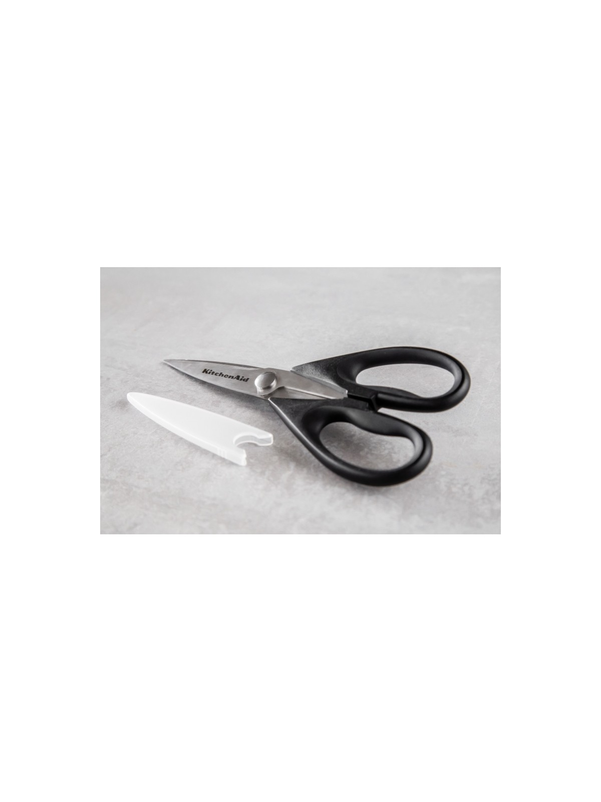KitchenAid All-Purpose Shears Available in Onyx Black