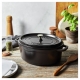 Staub Ovaalne pott malm 37cm/8.0l, must matt