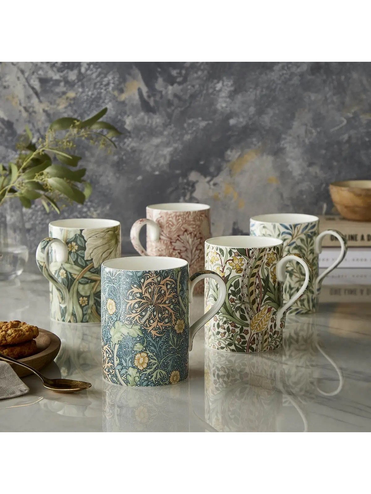 Spode Morris & Co. Seaweed Mug