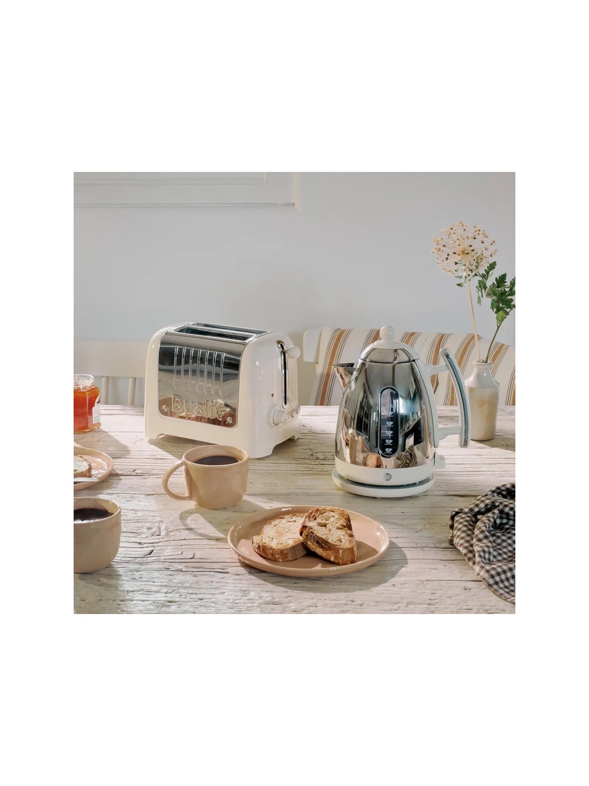 Dualit 1,5l virdulys - kreminė balta