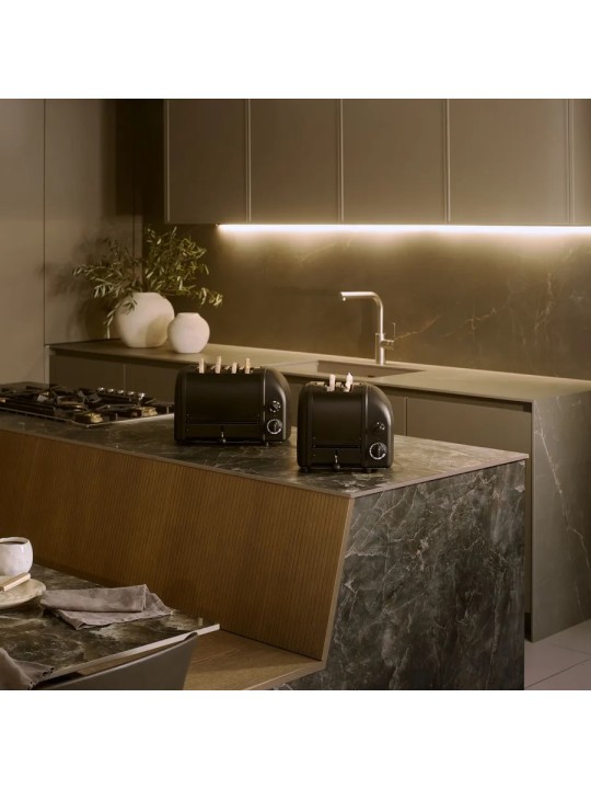 Dualit 4 šķēļu NewGen Classic tosteris, Stealth Black