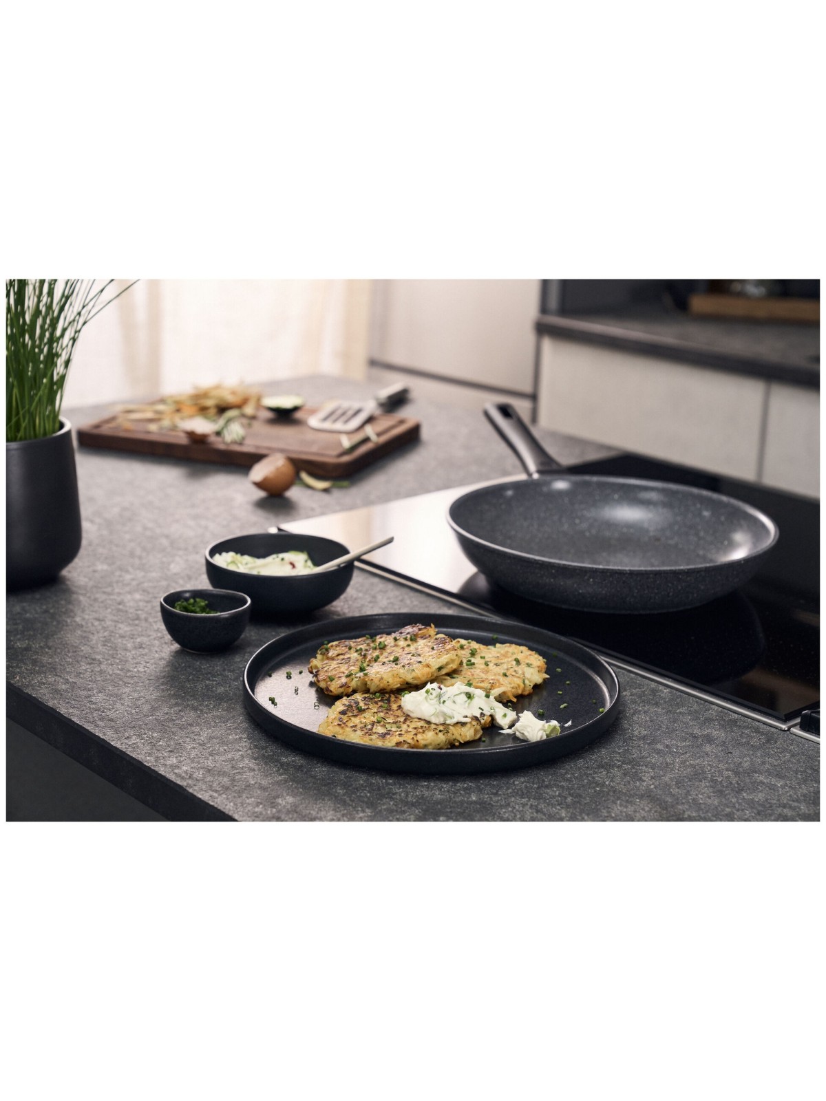Zwilling Terreno Plus Frying pan, aluminum, Titanium-reinforced ceramic non-stick coating