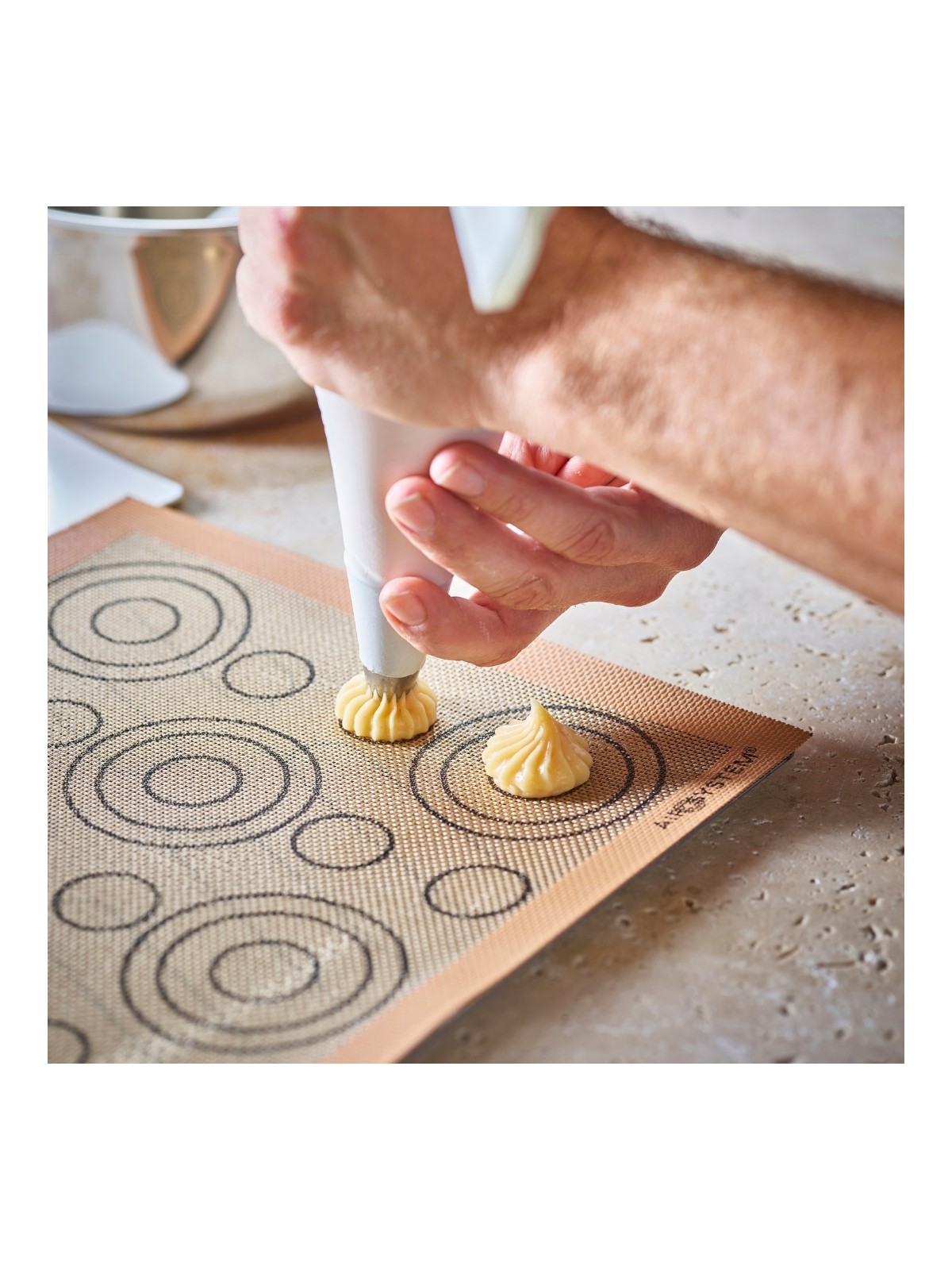 de Buyer Perforated Baking Mat AIRMAT – Special Choux Pastry