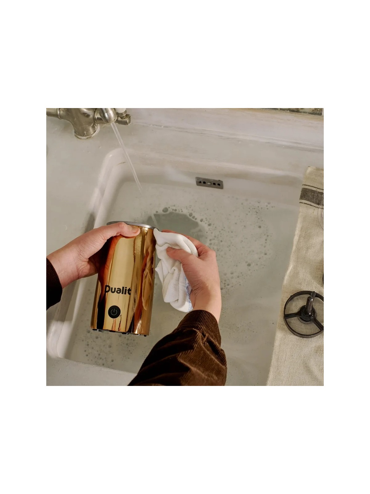 Dualit Handheld Milk Frother & Hot Chocolate Maker, Copper