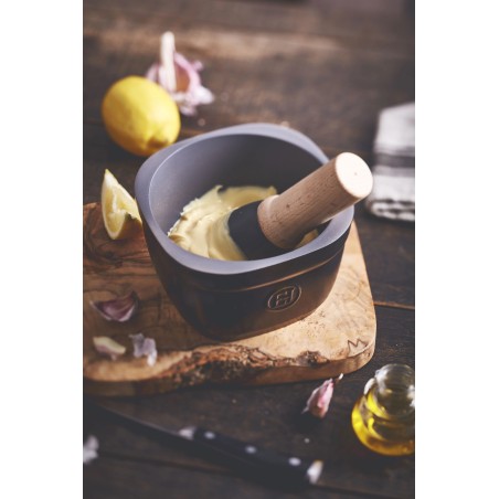 Emile Henry Mortar and Pestle – Ceramic and Wood