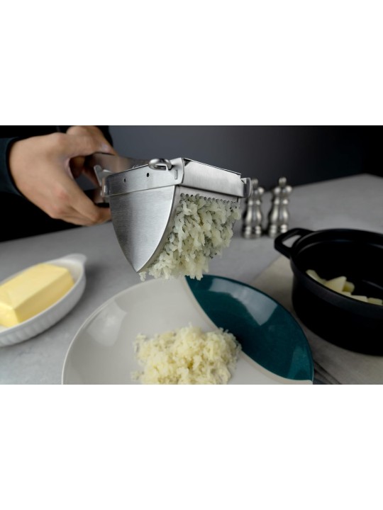 Grunwerg Ricer – Stainless Steel Masher & Fruit and Vegetable Press