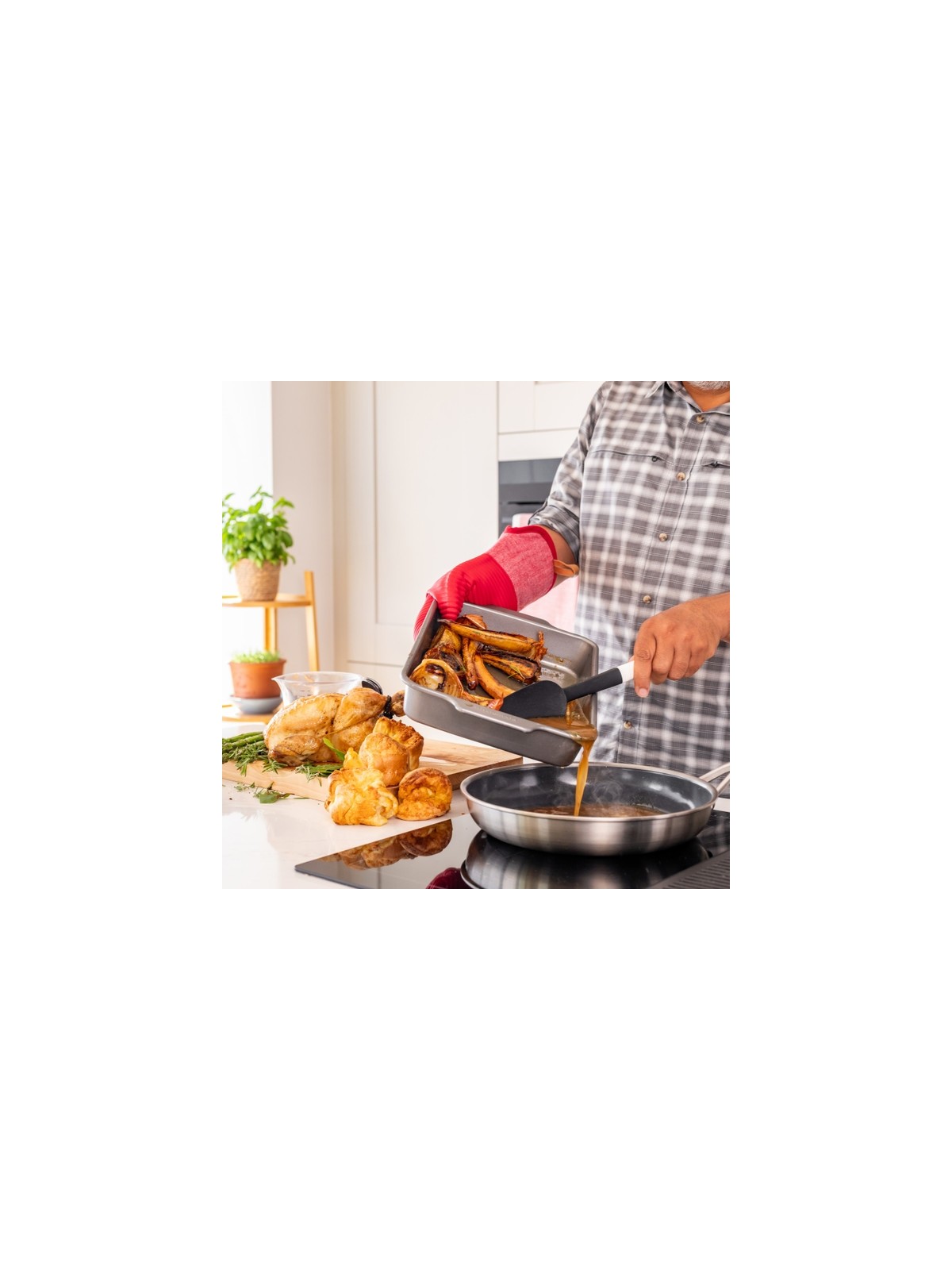 KitchenAid Ribbed Soft Silicone Oven Glove