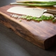 Zassenhaus Chopping Board – Solid Acacia Wood Cutting Board with Natural Edge