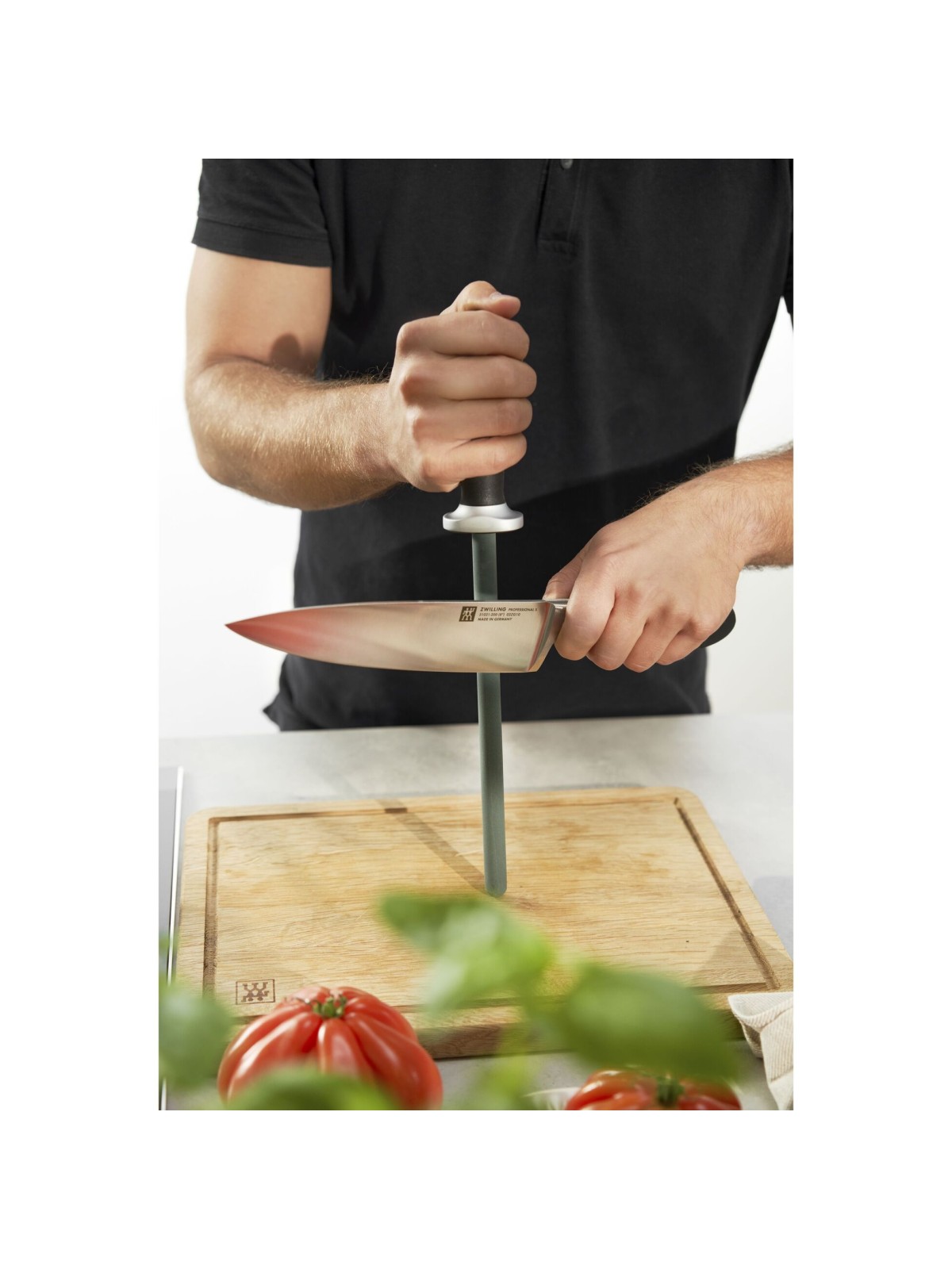 Zwilling keraamiline terituspulk 23 cm – professionaalne noateritaja