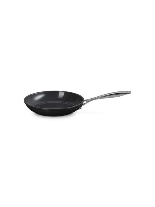 Le Creuset keramikas panna, nepiedegoša, nerūsējošā tērauda rokturis