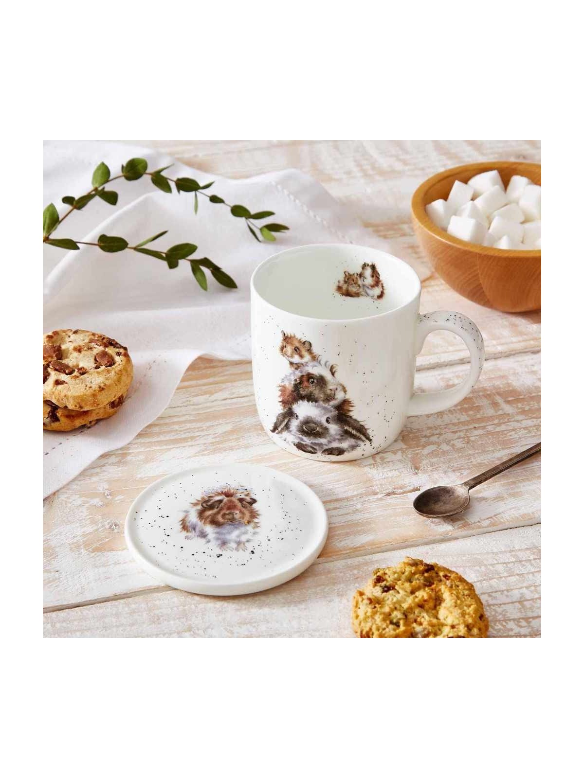 Wrendale Designs Piggy in the Middle kruusi ja klaasialuse komplekt