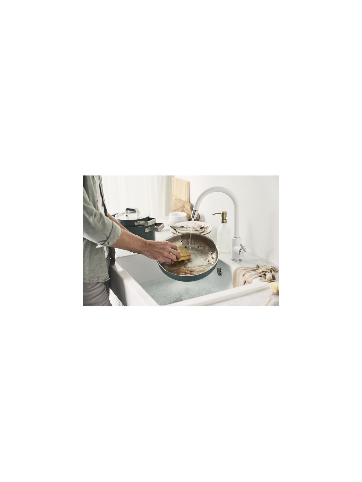 Zwilling Pure roostevabast terasest praepann 28 cm, roheline