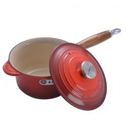 Le Creuset Saucepan with Wooden Handle Cast Iron 18 cm/1.8 l