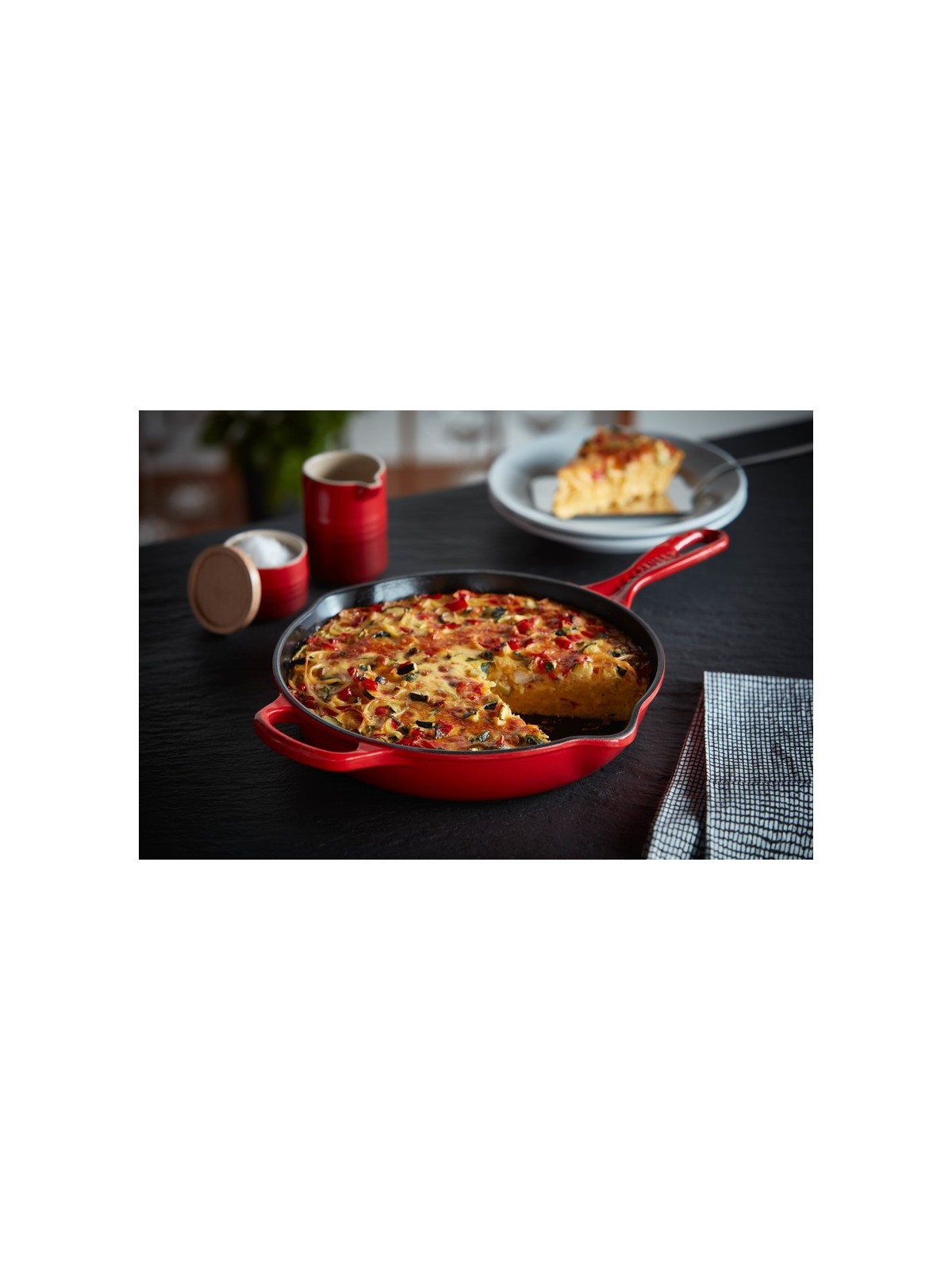 Le Creuset сковорода чугунная skillet, глубокая 26 cm