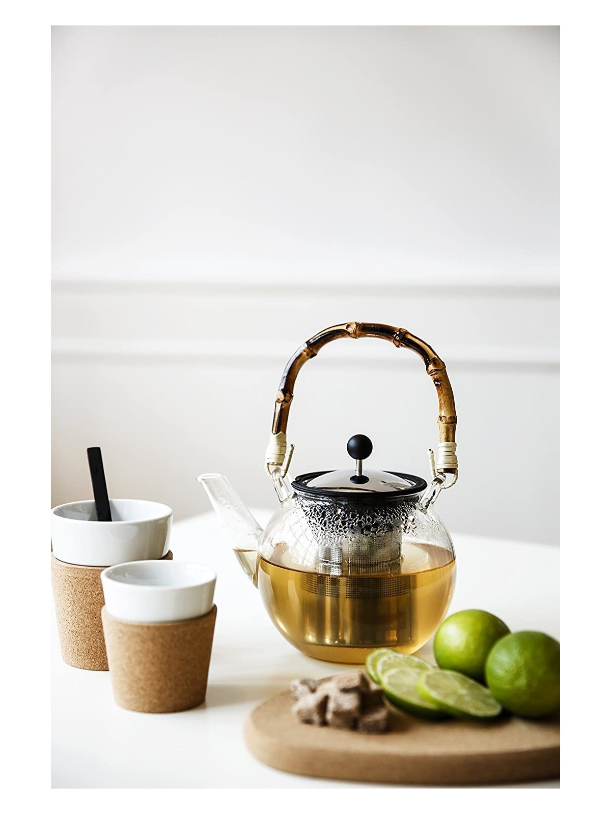 ASSAM teapot 1,5 l, with metal strainer, bamboo handle