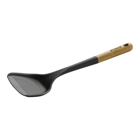 Staub lāpstiņa, akācijas koks