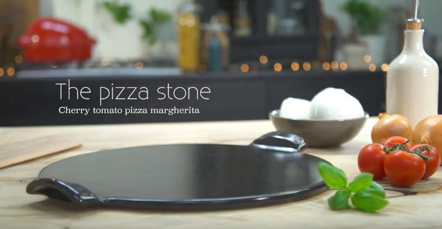 Video: Pitsa valmistamine Emile Henry pitsakiviga